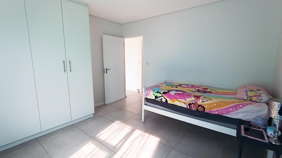 3 Bedroom Property for Sale in Peerless Park North Western Cape